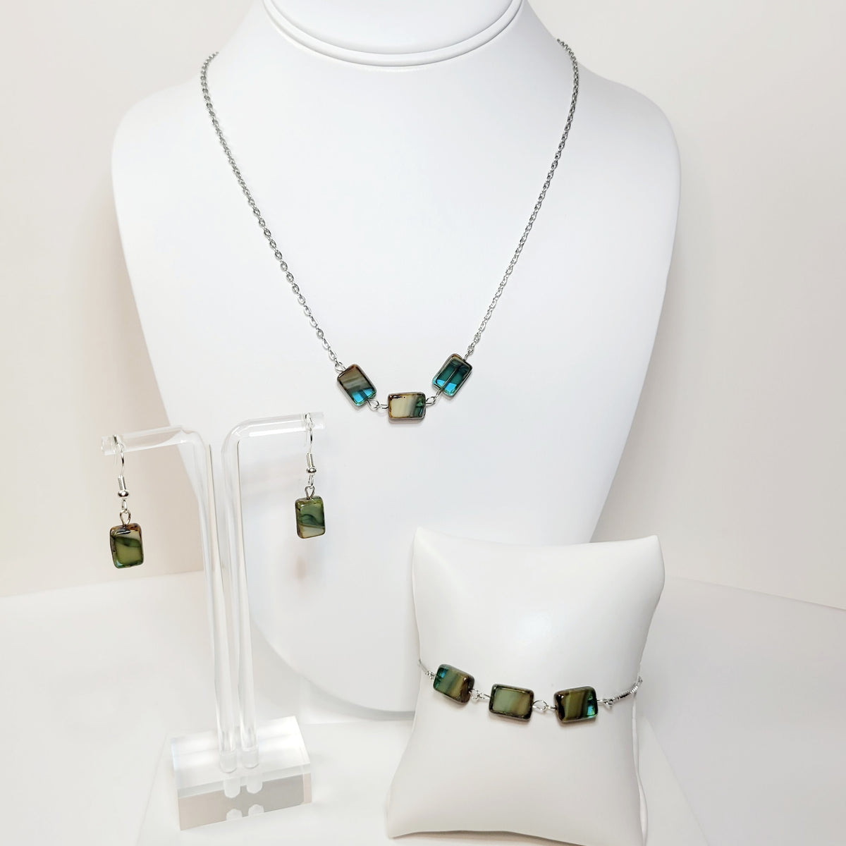 Silver and Green Czech Glass Jewelry Set. Handmade.