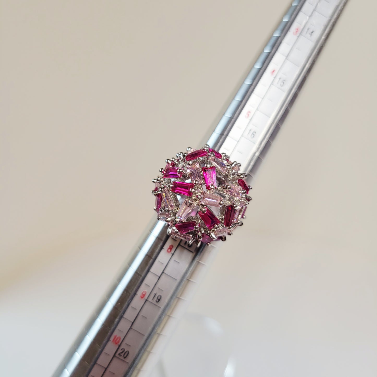 Two-tone Pink Rhinestone Ring. Size 7. Silver-toned band. Pre-owned.