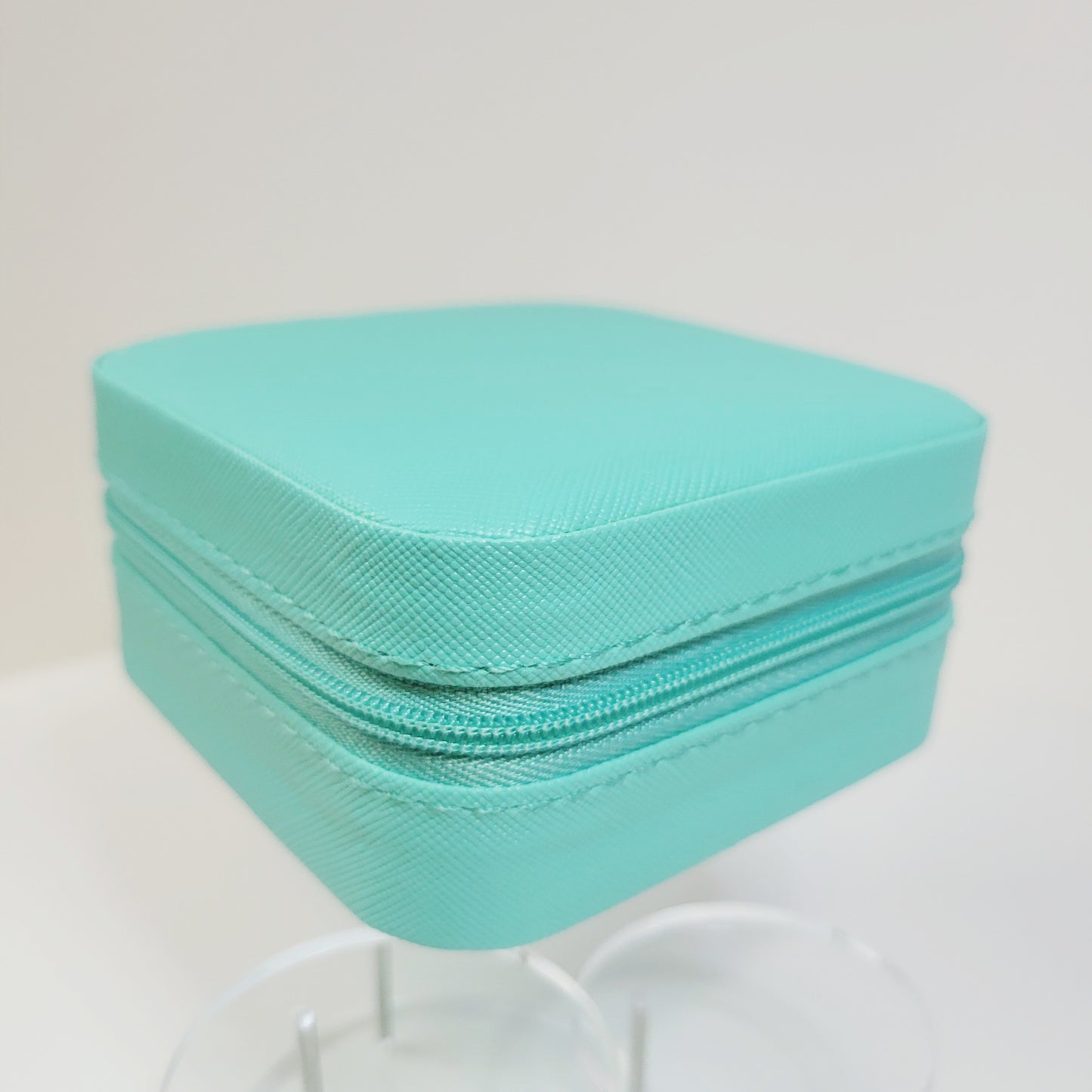 Jewelry Travel Case. Pink and Turquoise Options.