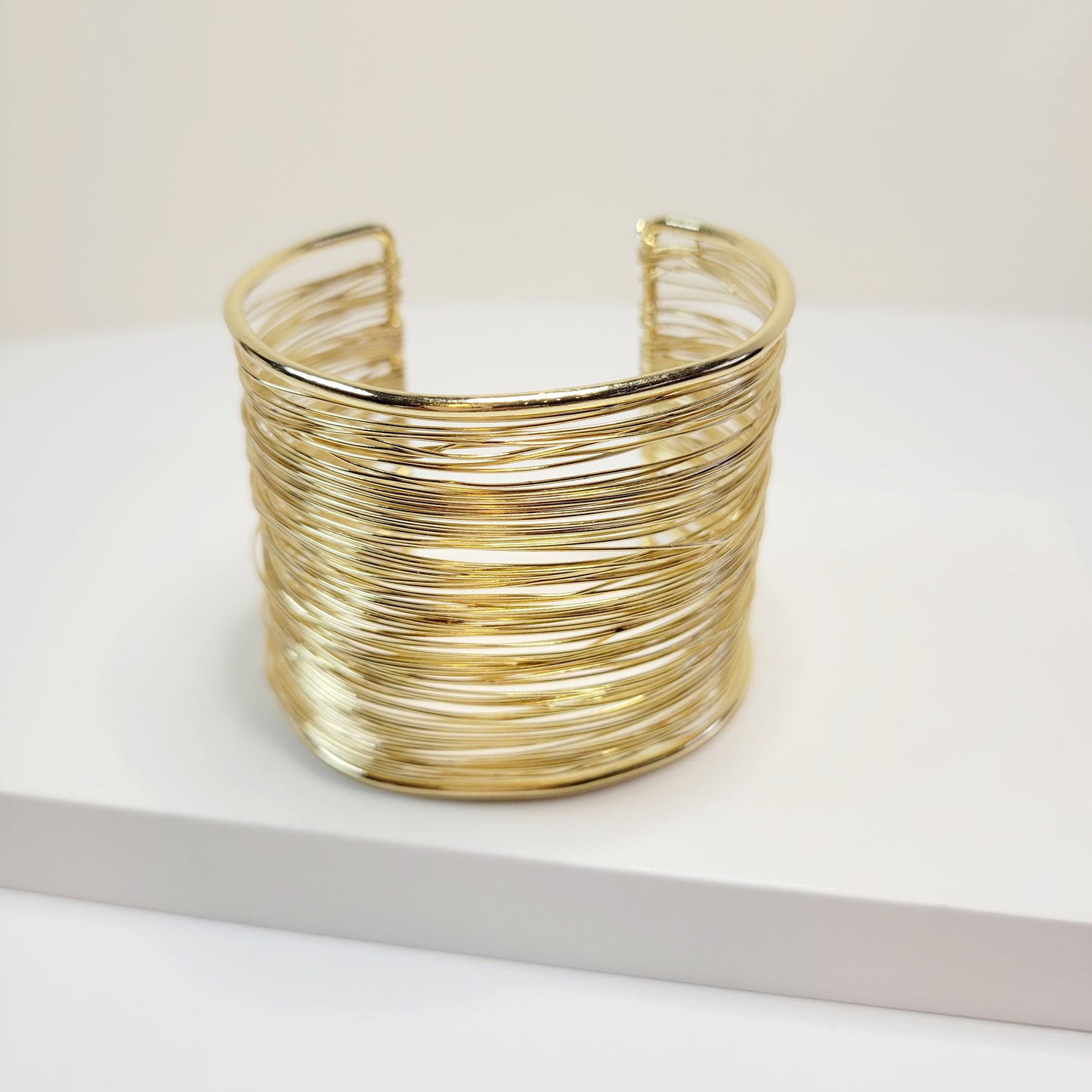 Simple Style Gold-toned Cuff