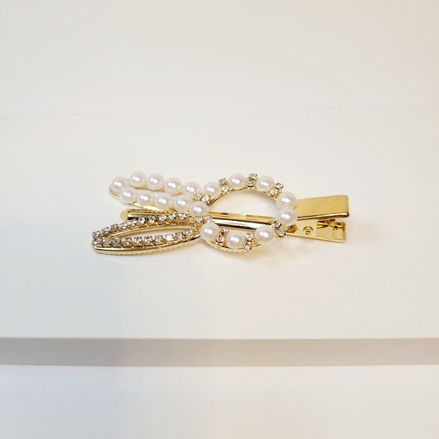 Pearl & Rhinestone Rabbit Ears Hair Clip