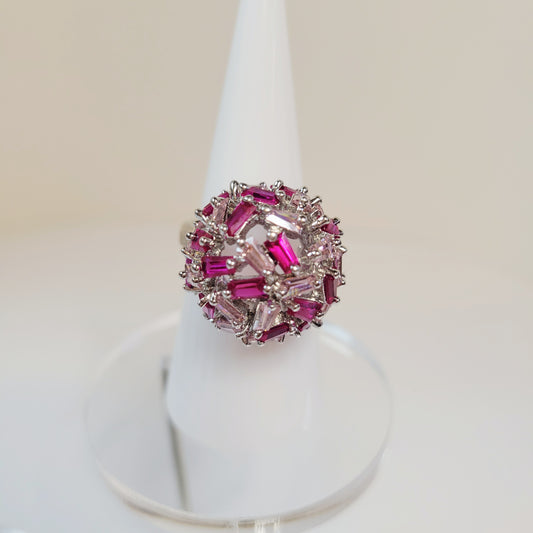 Two-tone Pink Rhinestone Ring. Size 7. Silver-toned band. Pre-owned.